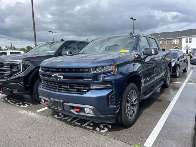 2021 Chevrolet Silverado 1500 RST 4X4 Crew Cab Short Box's photo