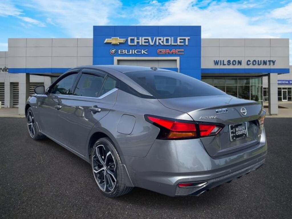 Used 2025 Nissan Altima SR AWD Sedan