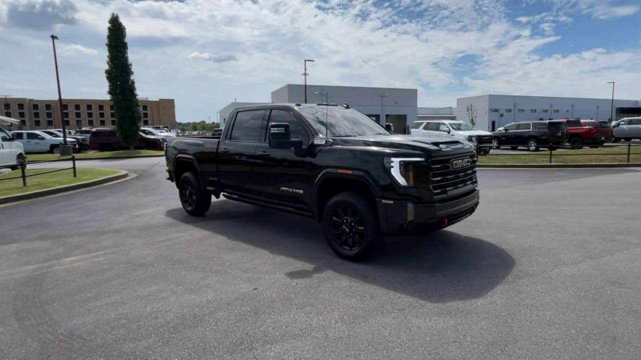 Used 2024 GMC Sierra 3500HD AT4 with VIN 1GT49VEY8RF309499 for sale in Lebanon, TN