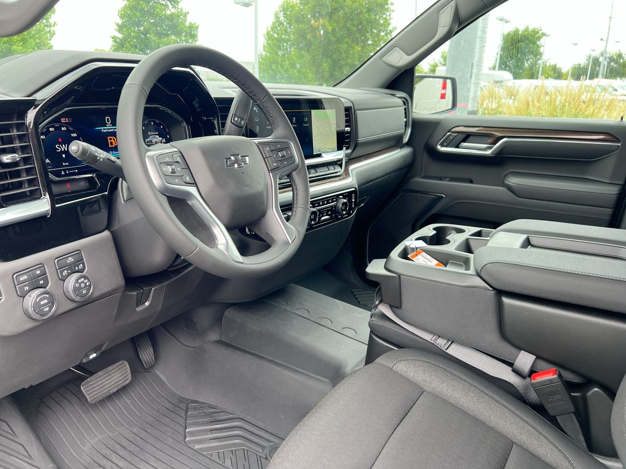 2025 Chevrolet Silverado 1500 LT Trail Boss - Photo 37