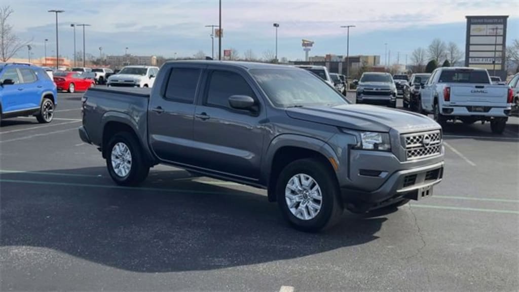 Used 2023 Nissan Frontier Crew Cab SV 4x4 Truck