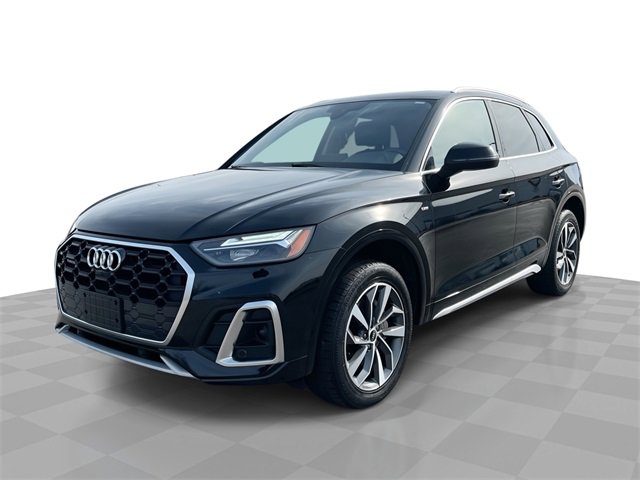 2023 Audi Q5 Premium Plus's photo