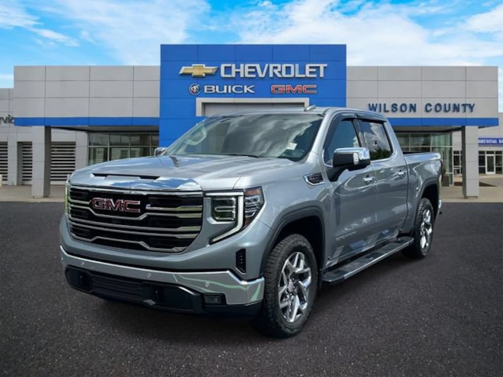Used 2025 GMC Sierra 1500 SLT Truck