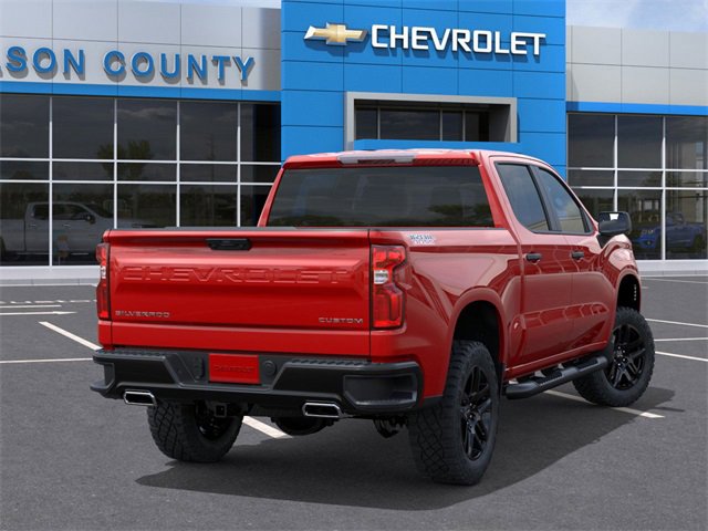 2026 Chevrolet Silverado Trail Boss Custom photo 4