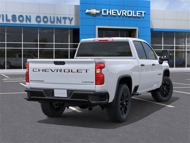 2026 Chevrolet Silverado 2500HD Custom photo 4