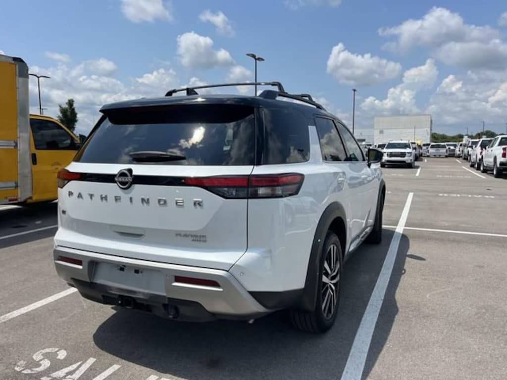 Used 2025 Nissan Pathfinder Platinum 4WD SUV