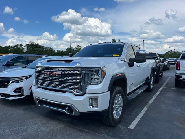 2020 GMC Sierra 4WD Crew Cab Standard Box Denali's photo