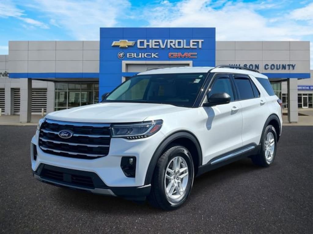 Used 2025 Ford Explorer Active SUV