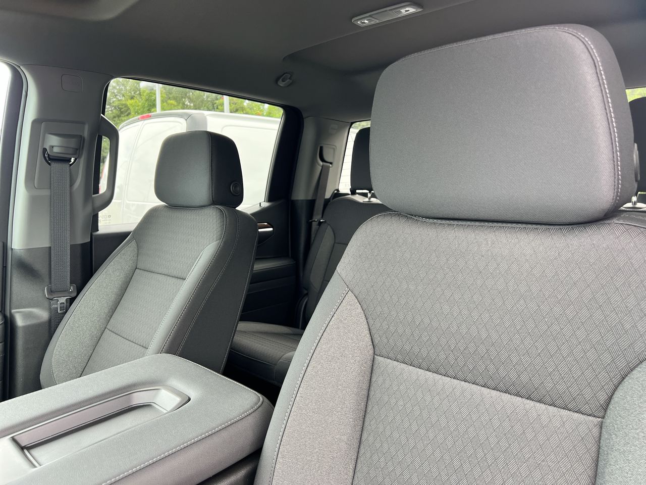 2025 Chevrolet Silverado 1500 LT Trail Boss - Photo 39