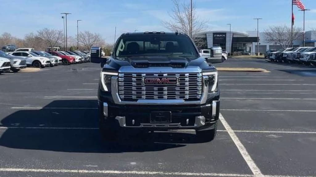 Used 2025 GMC Sierra 2500 HD Denali Truck