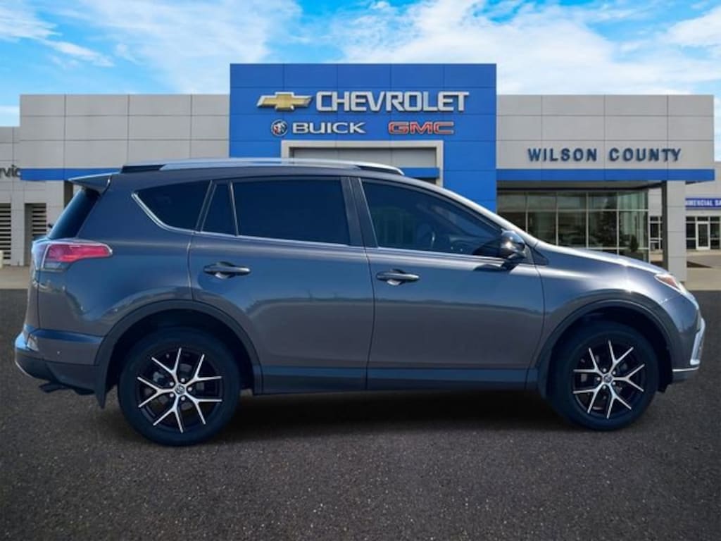Used 2017 Toyota RAV4 SE SUV