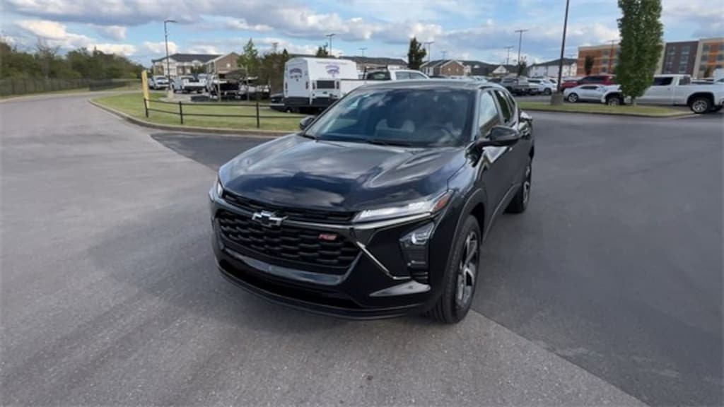 Used 2024 Chevrolet Trax 1RS SUV