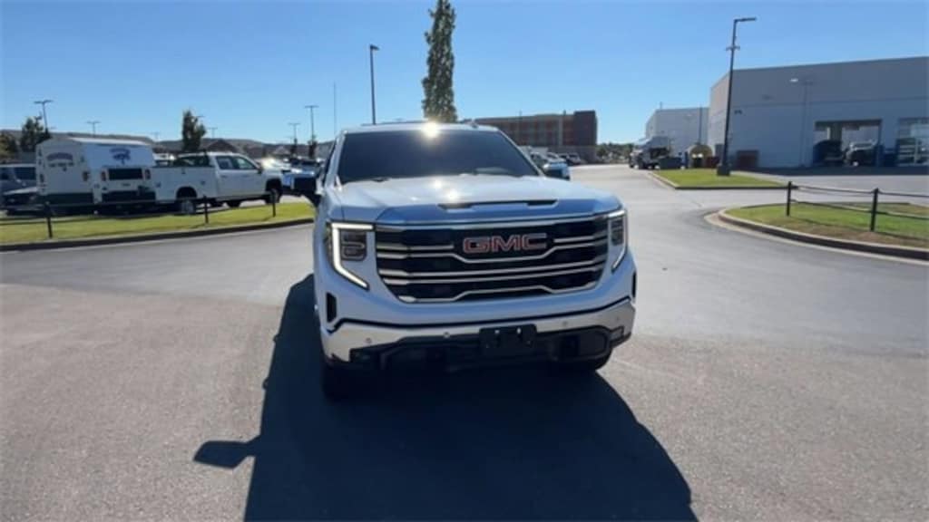 Used 2024 GMC Sierra 1500 SLT Truck