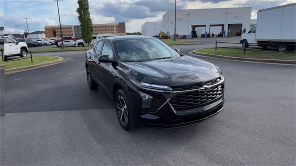 Used 2024 Chevrolet Trax 1RS SUV