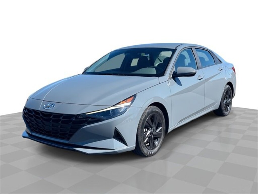 Used 2023 Hyundai Elantra SEL Sedan