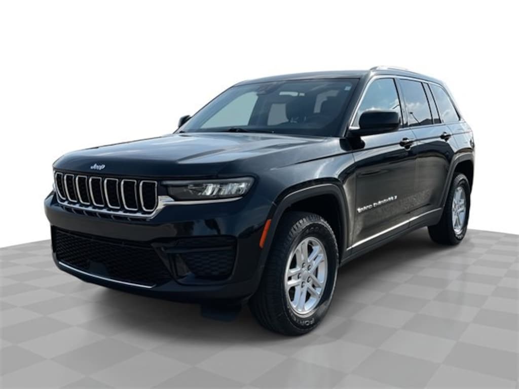 Used 2022 Jeep Grand Cherokee Laredo