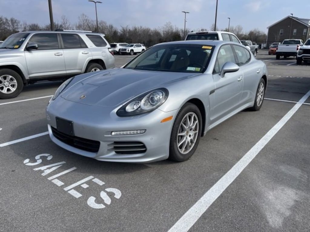 Used 2015 Porsche Panamera 4 Sedan
