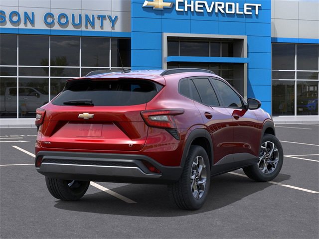 2026 Chevrolet Trax LT photo 4