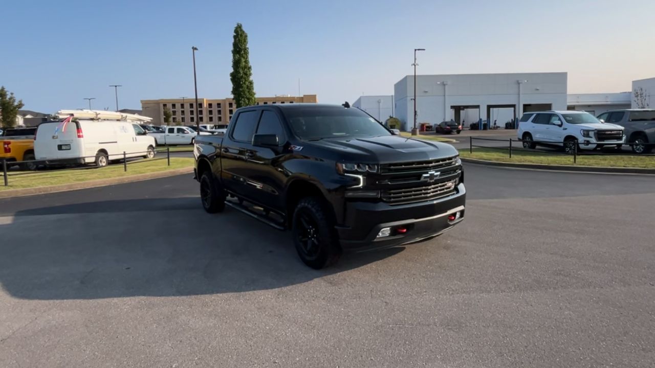 Used 2021 Chevrolet Silverado 1500 LT Trail Boss with VIN 3GCPYFED2MG284044 for sale in Lebanon, TN