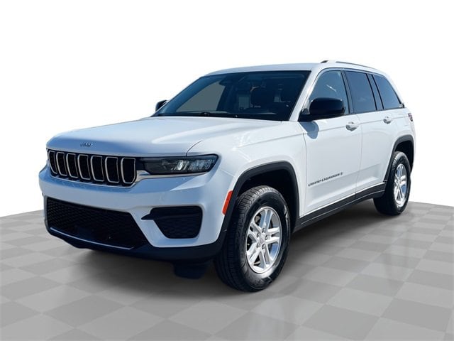 2023 Jeep Grand Cherokee Laredo's photo