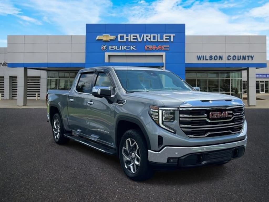 Used 2025 GMC Sierra 1500 SLT Truck