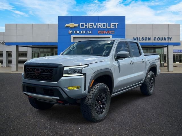 2024 Nissan Frontier PRO-4X Crew Cab 4X4's photo