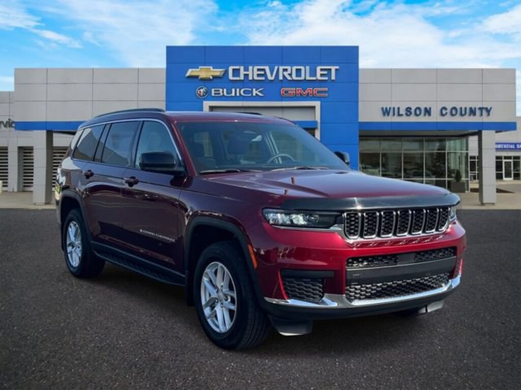 Used 2024 Jeep Grand Cherokee L Laredo 4x4 SUV