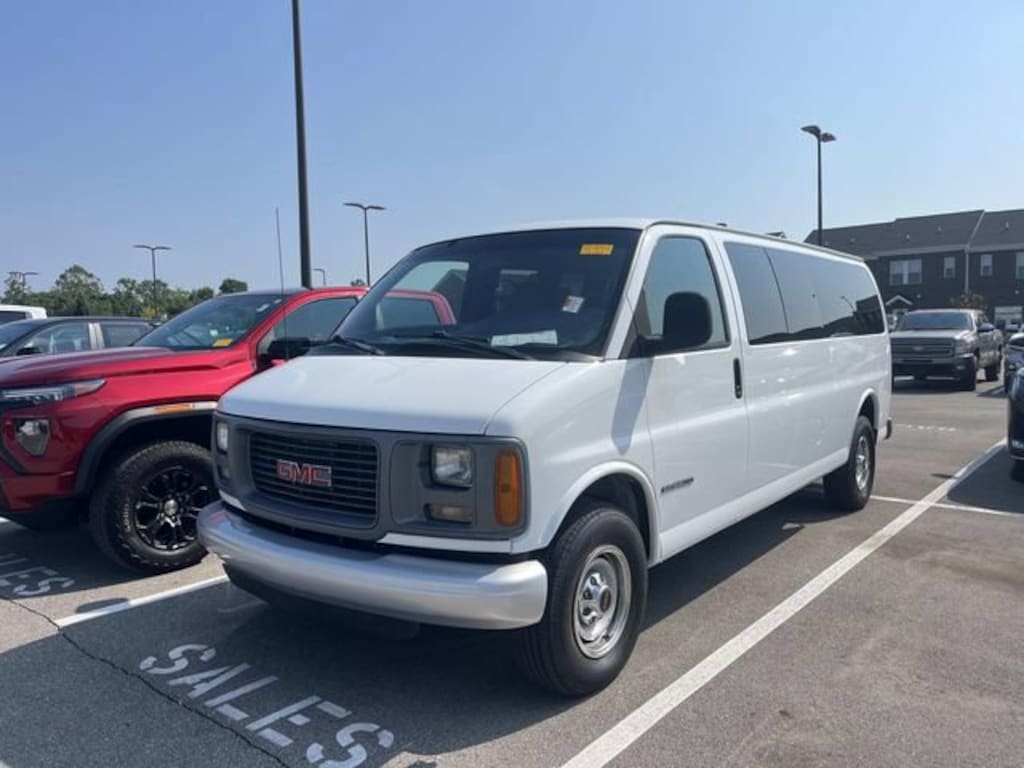 Used 1999 GMC Savana Passenger 3500 Van