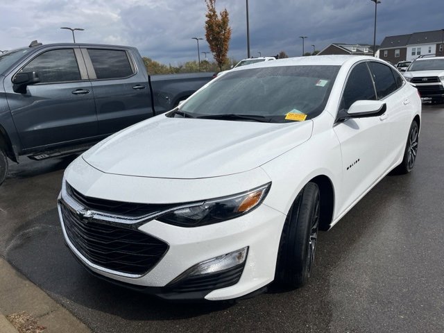 2022 Chevrolet Malibu RS