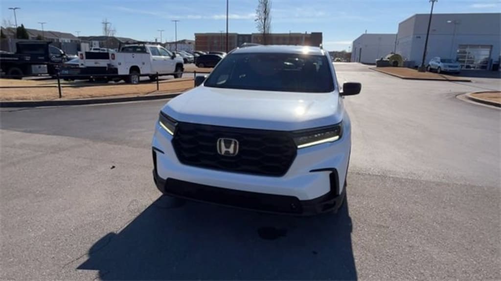 Used 2023 Honda Pilot AWD Sport SUV