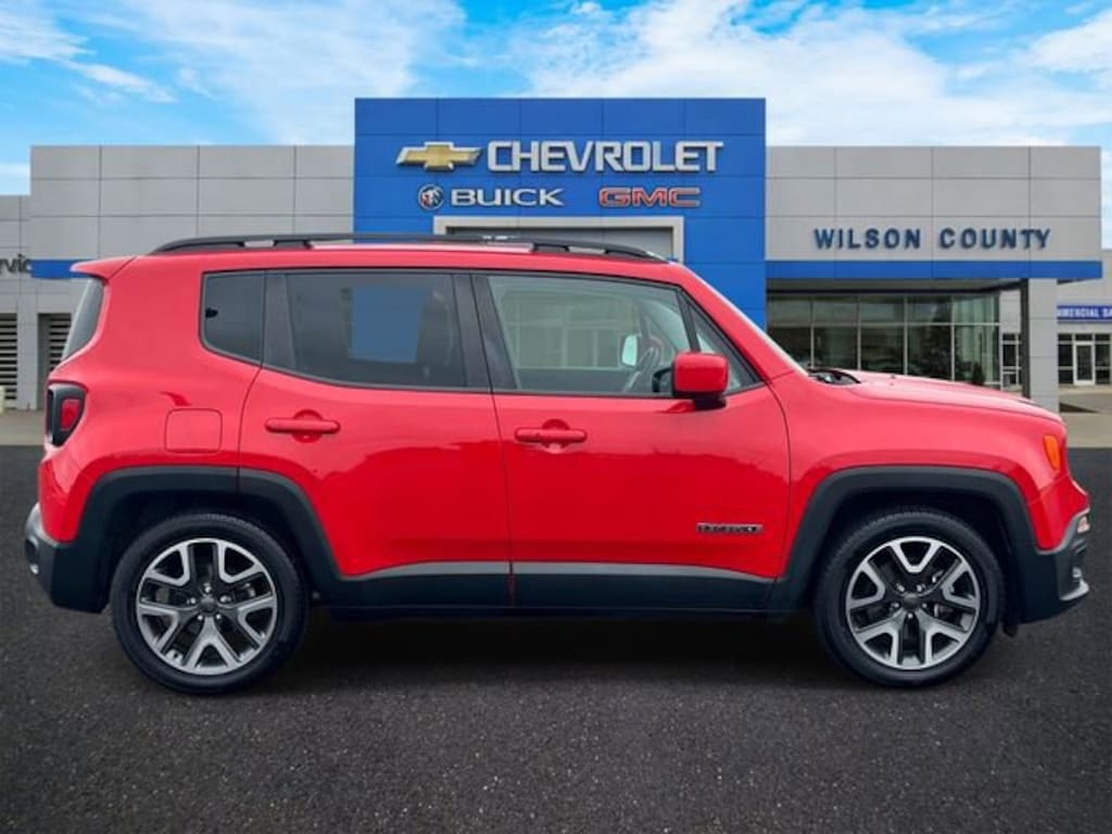 Used 2016 Jeep Renegade Latitude SUV