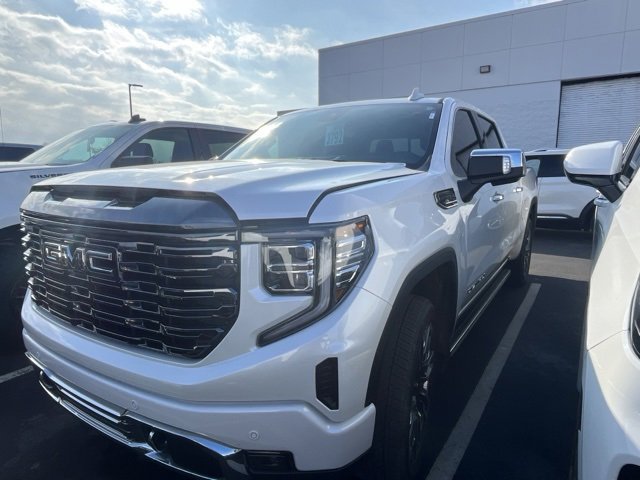2024 GMC Sierra 1500 Denali Denali Ultimate's photo