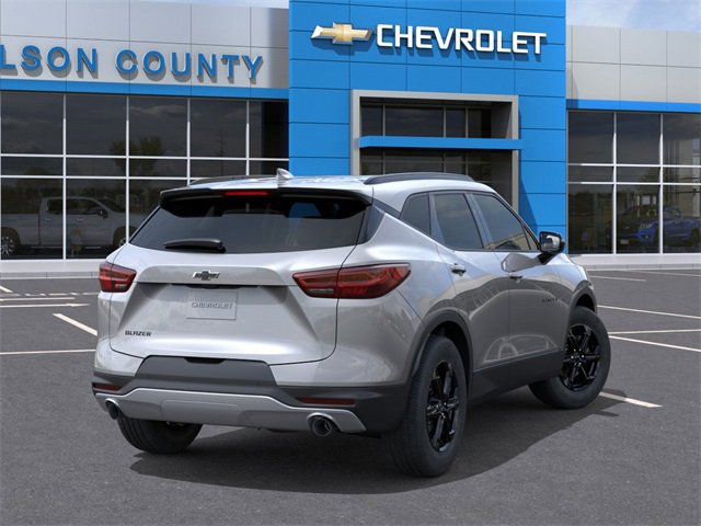2025 Chevrolet Blazer 3LT photo 2