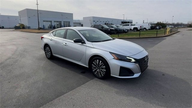 Used 2024 Nissan Altima SV with VIN 1N4BL4DV0RN375521 for sale in Lebanon, TN