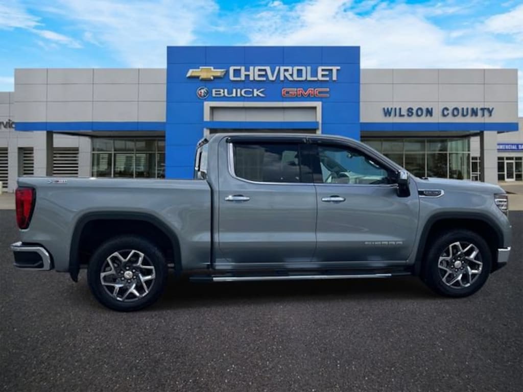 Used 2025 GMC Sierra 1500 SLT Truck