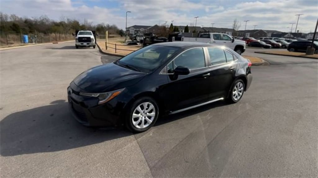 Used 2023 Toyota Corolla LE
