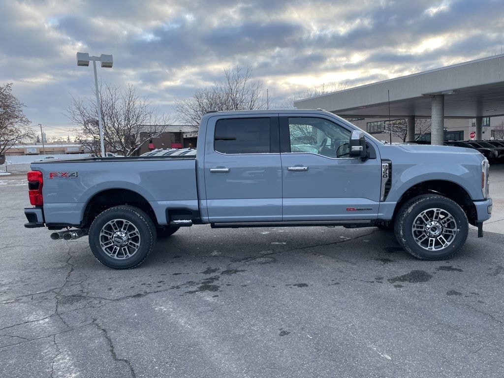 New 2026 Ford F-350 Platinum Truck Crew Cab