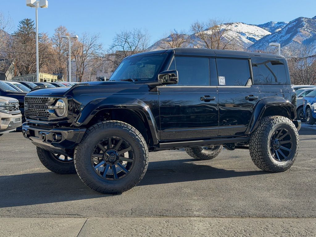 2025 Ford Bronco SUV 