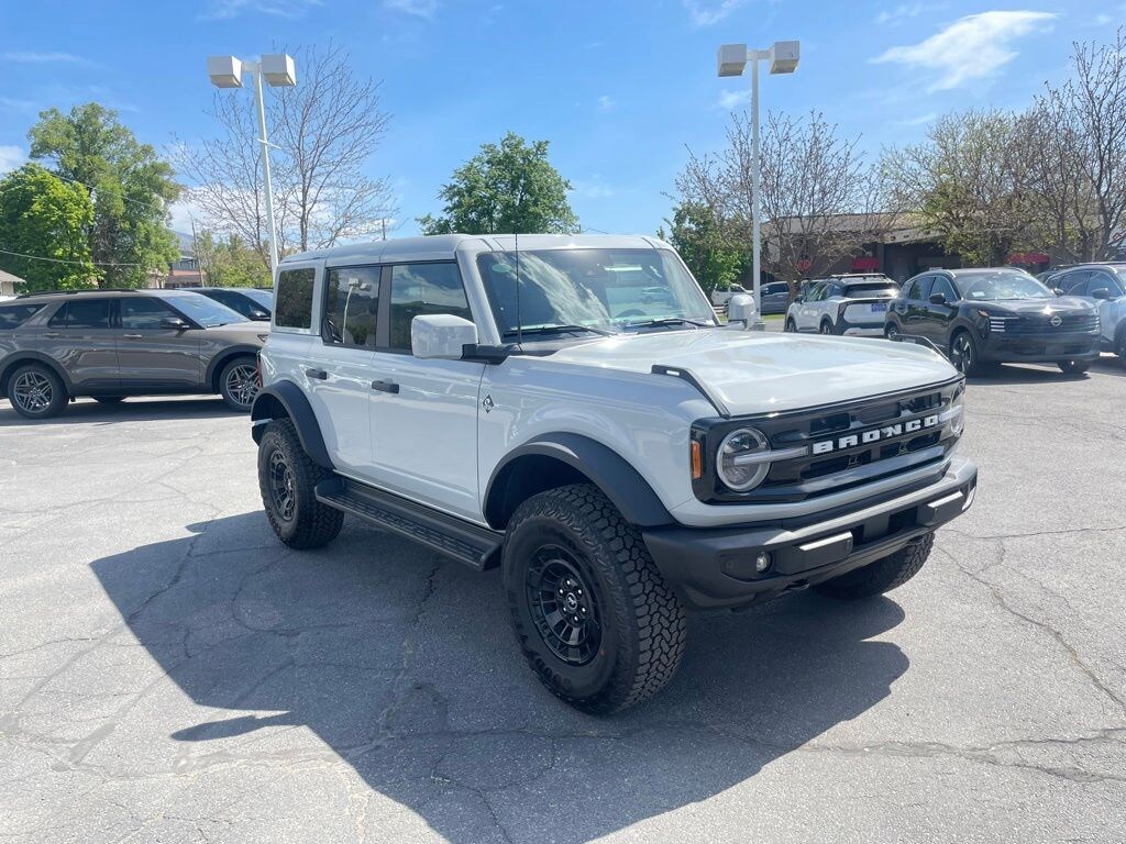 New 2026 Ford Bronco Outer Banks SUV