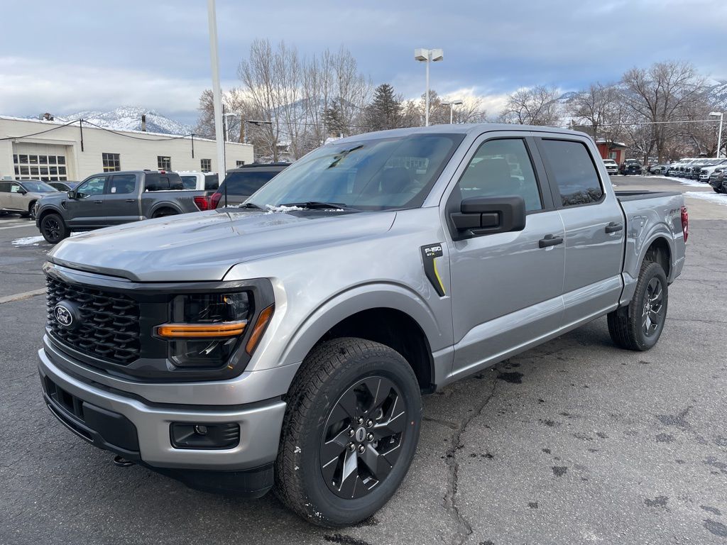 2025 Ford F-150 Truck SuperCrew Cab 