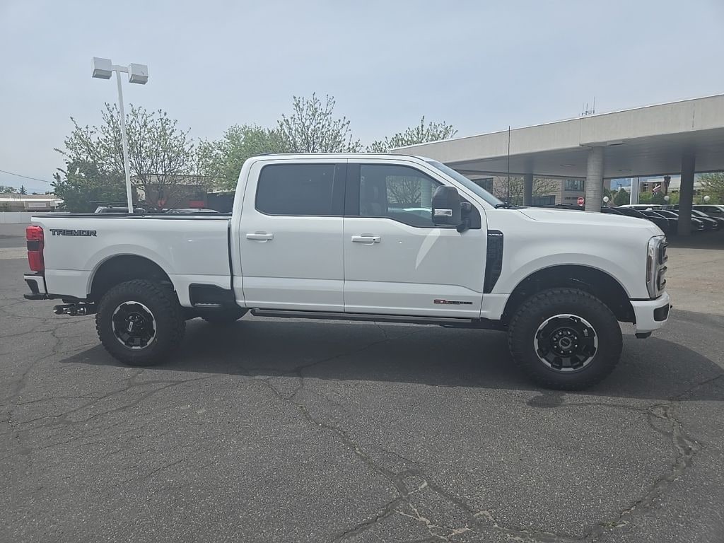 New 2026 Ford F-350 Platinum Truck Crew Cab