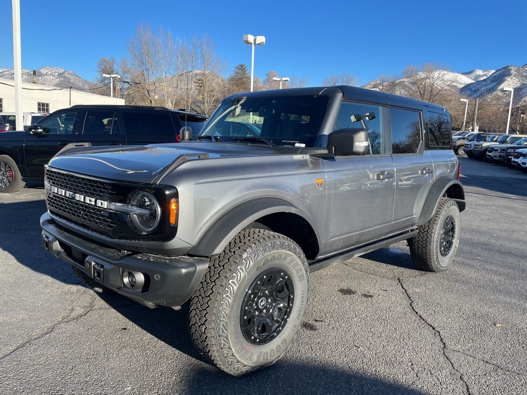 2025 Ford Bronco SUV 