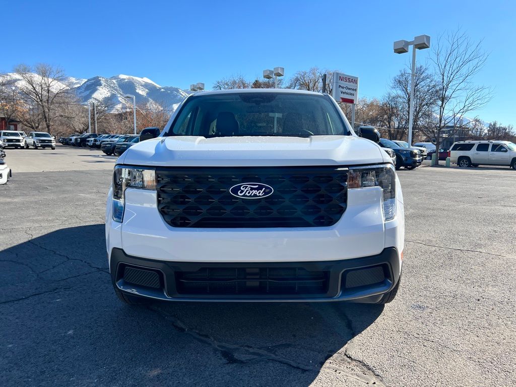 2025 Ford Maverick XLT photo 2