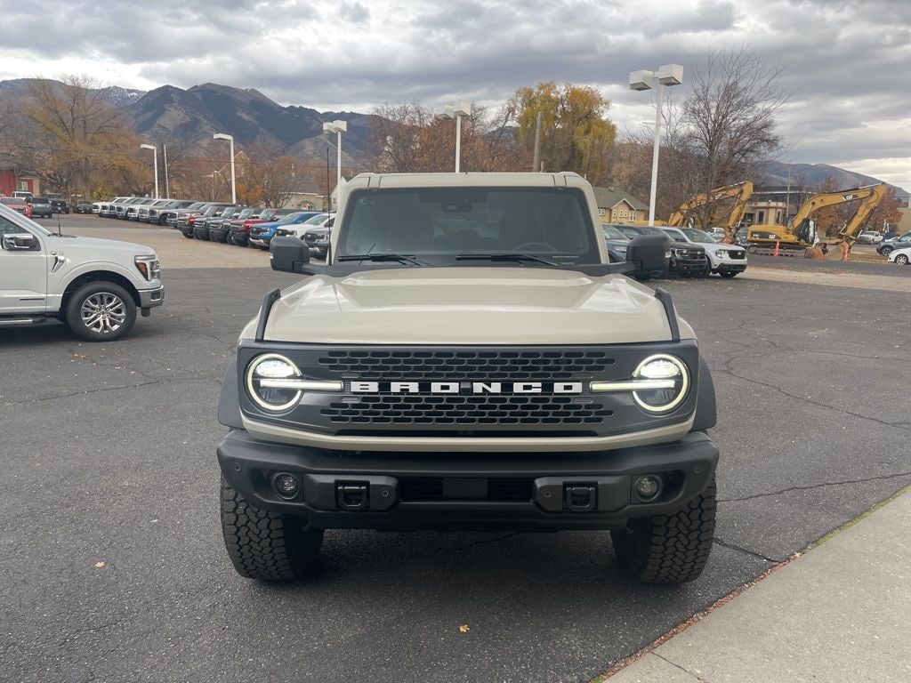 New 2025 Ford Bronco Badlands SUV