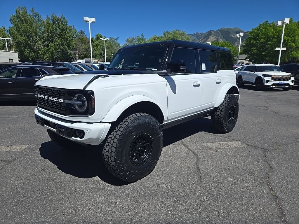 New 2025 Ford Bronco Badlands SUV