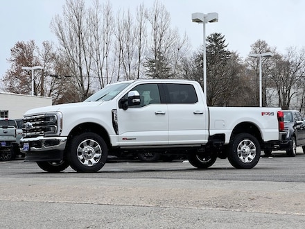 2025 Ford F-350 King Ranch Truck Crew Cab
