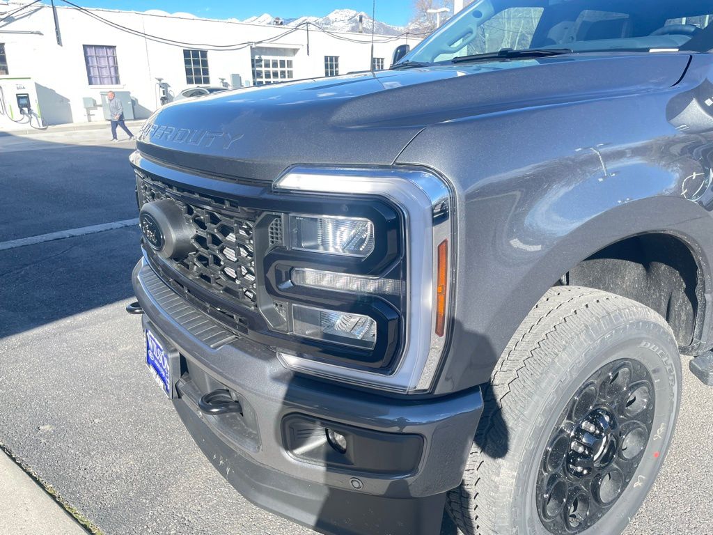 2026 Ford F-350 Super Duty Lariat - Photo 32