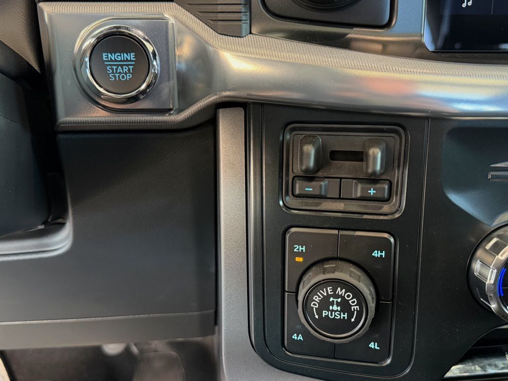 2025 Ford F-150 Lariat - Photo 34