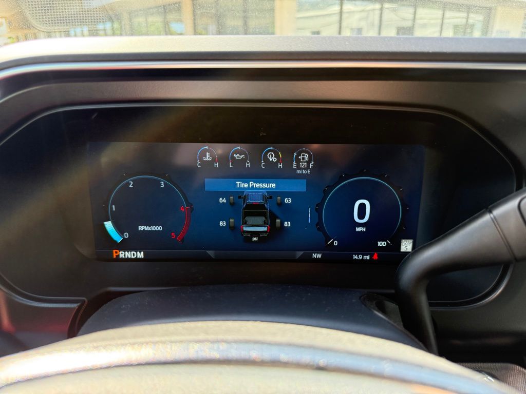 2025 Ford F-350 Super Duty Platinum - Photo 18