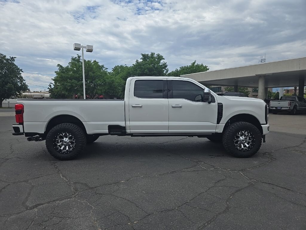 New 2026 Ford F-350SD Platinum Truck Crew Cab
